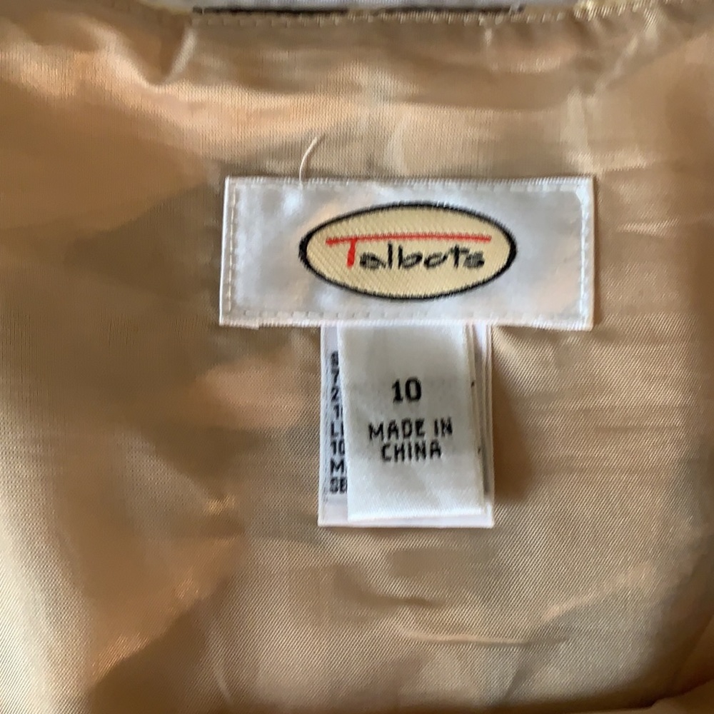 TALBOTS size cream A-line silkblend skirt in excellent condition - Picture 5 of 6